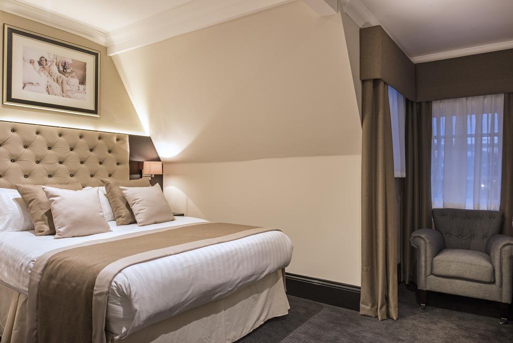 The Vermont Aparthotel Newcastle upon Tyne Room photo