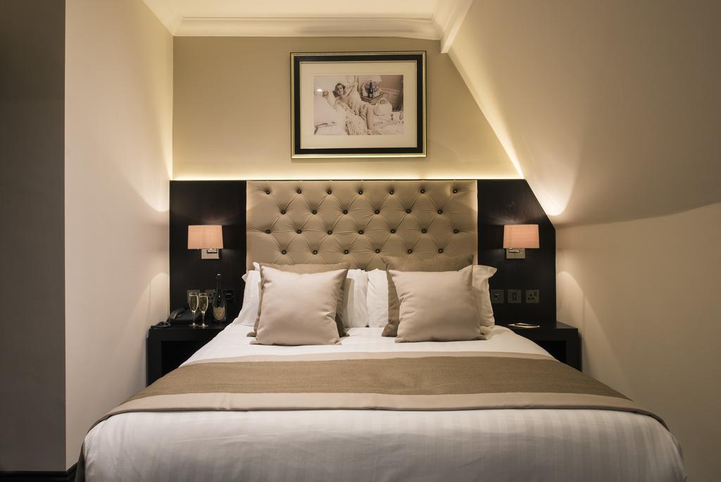 The Vermont Aparthotel Newcastle upon Tyne Room photo