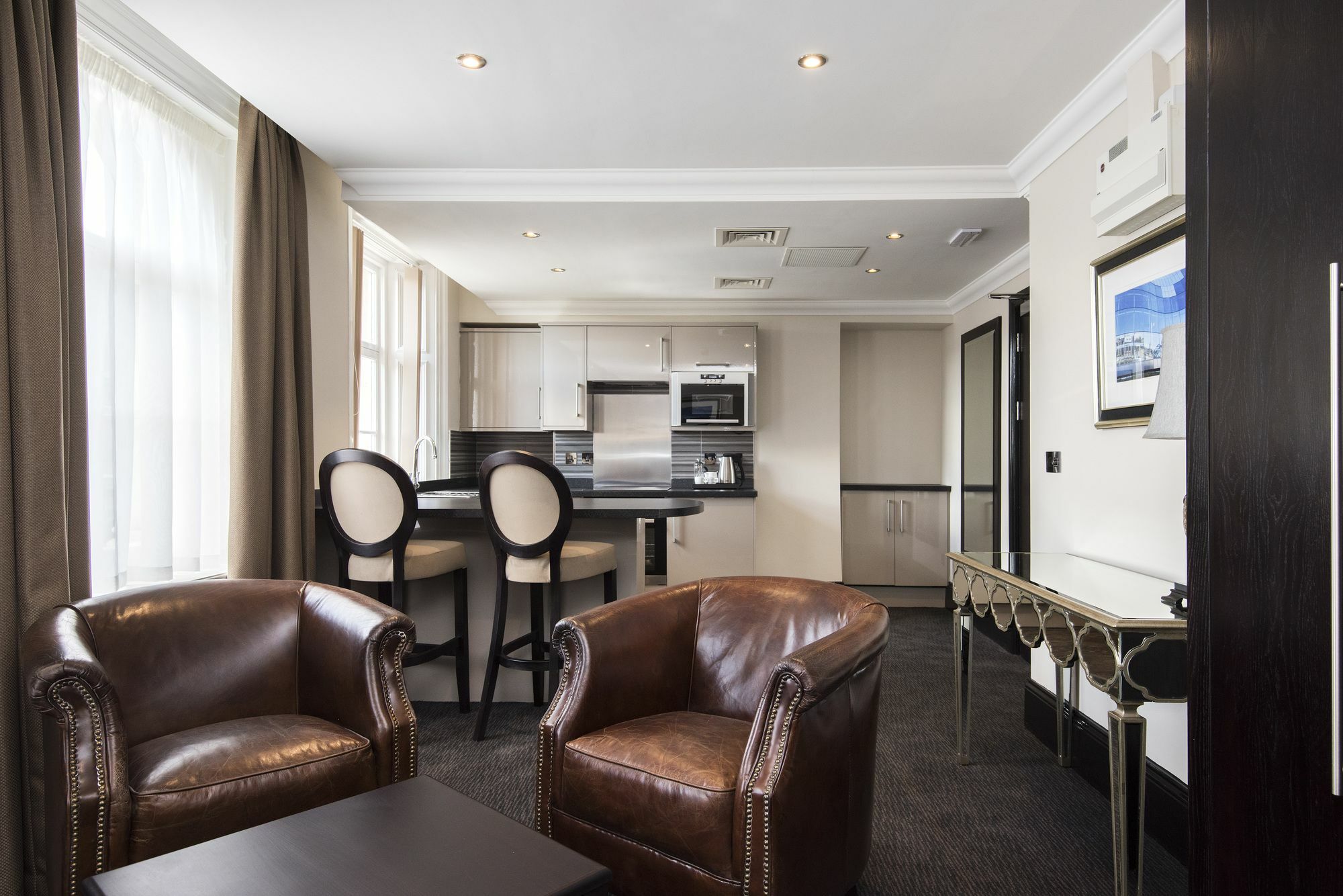 The Vermont Aparthotel Newcastle upon Tyne Exterior photo